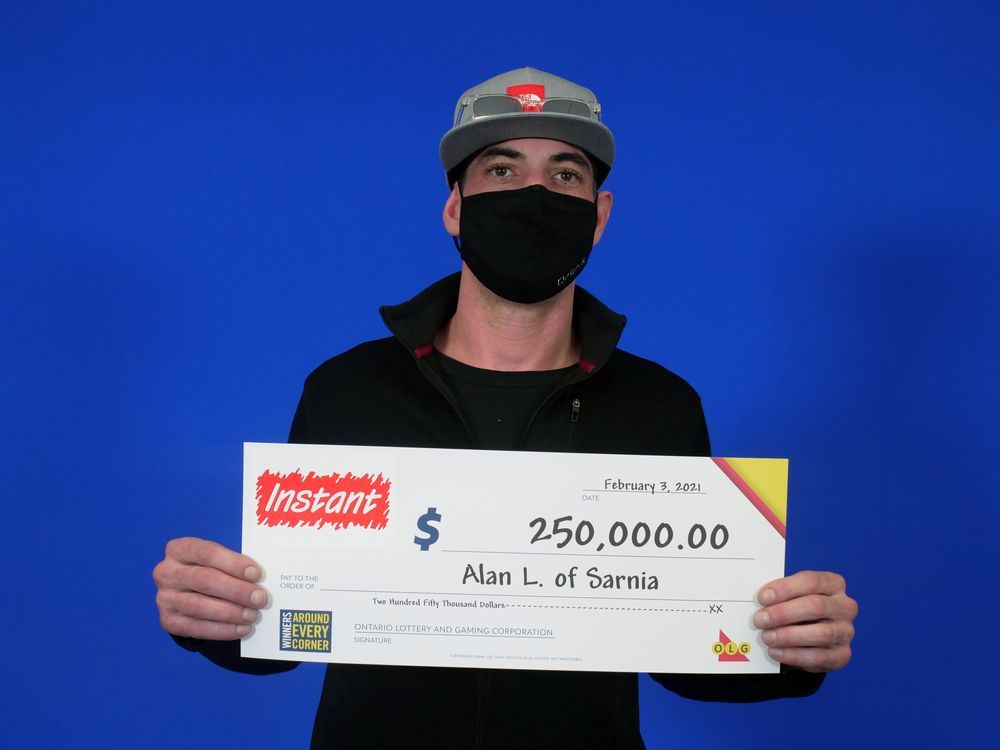 Sarnia man surprised with $250K lottery win