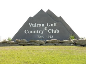 0303 vu golf.VU.JPG