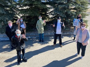 Seniors at the Southford Bend Gardens in Fort Saskatchewan recieved artwork and letters from local students through the Seniors and Youth Networking Community (SYNC) program. Photo Supplied.