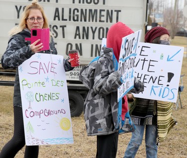 Renee Poitras (left) participates in demonstration supporting campground at Pointe des Chenes on Saturday, March 27, 2021 in Sault Ste. Marie, Ont. (BRIAN KELLY/THE SAULT STAR/POSTMEDIA NETWORK)