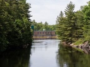 An example of an Ontario Power Generation dam.