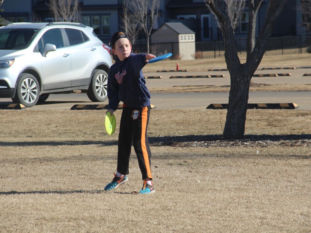 Stony Plain construct community's first disc golf course Rotary Park