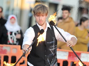 Preview of Fringe North's presentation of busker Max Warren at Downtown Street Party in Sault Ste. Marie, Ont., on Thursday, Aug. 8, 2019. (BRIAN KELLY/THE SAULT STAR/POSTMEDIA NETWORK)