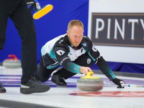 Anil Mungal/Sportsnet

Sault skip Brad Jacobs delivers a shot in Grand Slam of Curling action