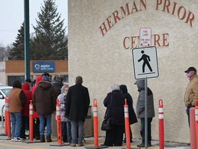 The line for vaccinations at the pop-up clinic held at the Herman Prior Centre in Portage la Prairie. (Aaron Wilgosh/Postmedia)