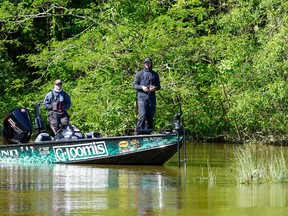 Jeff Gustafson fished shallow water last week at Lake Guntersville and it ended up being the wrong choice.