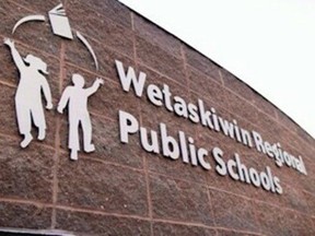 Parents with students who attend Wetaskiwin Regional Public Schools on the modified calendar are being asked for their input on changing the calendar next year.