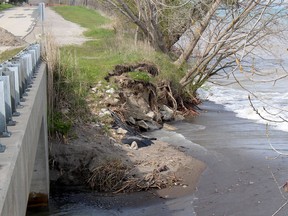 Erosion along the Lake Erie shoreline, caused by wave action from record-high water levels, prompted Chatham-Kent officials to close a section of Rose Beach Line a few years ago. File photo/Postmedia Networik