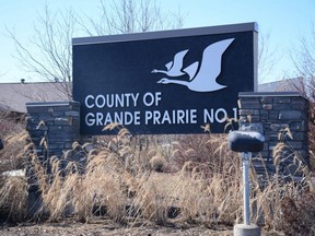 The County of Grande Prairie is hosting an  online session on the Highway 40 West FireSmart Project on June 29 from 7 p.m. to 8 p.m.