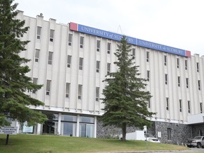 A coalition for French-language education in the region is calling on the province to transfer French programs from Laurentian University to the University of Sudbury.