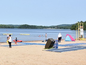 Photo by KEVIN McSHEFFREY/THE STANDARD
Algoma Public Health has issued swimming advisory for both of Elliot Lake’s Spine and Spruce Beaches because of high levels of bacteria.