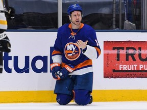 New York Islanders' Matt Martin bleeds after a high stick against the Pittsburgh Penguins during the third period in Game 6 of their first-round series in the 2021 Stanley Cup playoffs at Nassau Veterans Memorial Coliseum in Uniondale, N.Y., on May 26, 2021. (Dennis Schneidler/USA TODAY Sports)