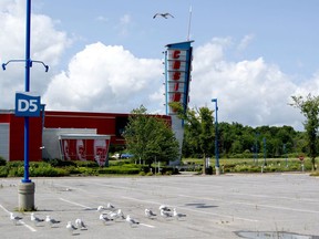 After many closures and reopening, Shorelines Casino Thousand Islands will be opening its doors to the public again on Friday.