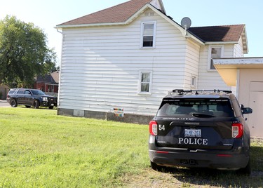 Police investigate gunfire at Hard Wok Cafe and a home at 169 Huron St., in Sault Ste. Marie, Ont., on Friday, Aug. 13, 2021. (BRIAN KELLY/THE SAULT STAR/POSTMEDIA NETWORK)