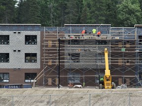 Construction on a 50-unit seniors complex in Powassan continues with the project now more than half complete. The project remains on budget and on schedule for a January 2022 occupancy.
Rocco Frangione Photo