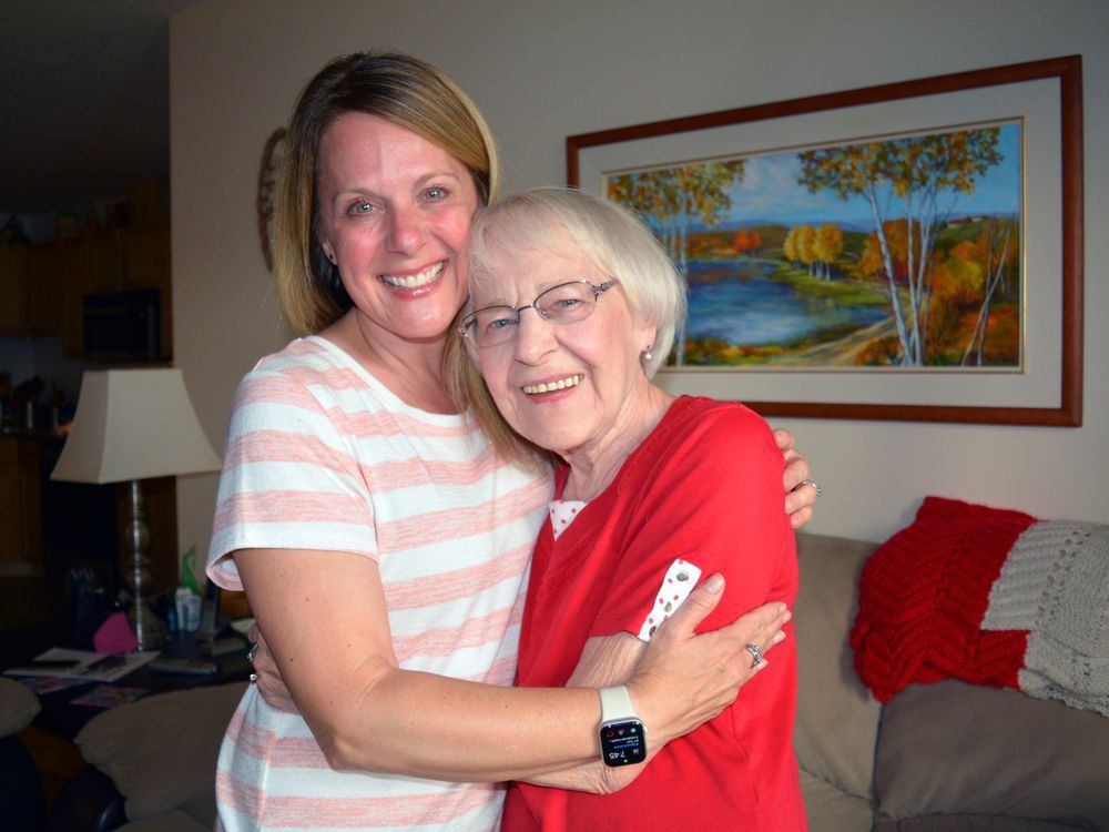 Spruce Grove family reunites for first time since pandemic shut borders