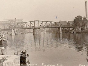 The old Aberdeen Bridge in Chatham, Ont., since replaced with the Third Street Bridge.