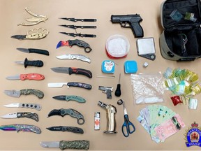 Brantford police seized drugs and weapons during a traffic stop.