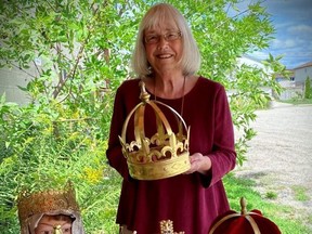 Stratford volunteer Michele Boniface, board chair of Off the Wall Stratford Artists Alliance, holds a prop created by the local charity’s students for a Richard III display at the Stratford Perth Museum. Boniface, 77, was recently recognized with an Ontario Senior Achievement Award.
Photo courtesy Pam Zabel