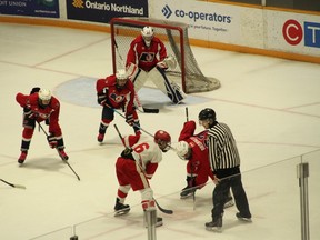 U16 AAA Trappers earn a split with the U18 Sault Ste. Marie Greyhounds over the weekend at Memorial Gardens.
Photo by Mike Brown.