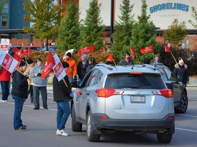 Unifor Local 1090 workers at Shorelines Casino Belleville were set to vote on a tentative agreement Wednesday. Casino workers have been on strike since last Friday. DEREK BALDWIN