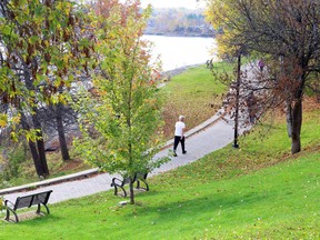 Walkers take advantage of the mild weather at Bell Park in Sudbury, Ontario on Thursday, October 14, 2021. Ben Leeson/The Sudbury Star/Postmedia Network