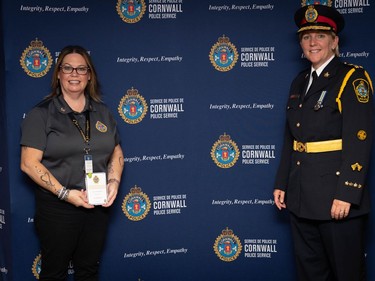 Jody Sheard receiving a Police Board Award of Excellence for Team Achievement from Acting Chief Shawna Spowart during the 26th annual CPS and CPA Retirement Recognition Evening. Handout/Cornwall Standard-Freeholder/Postmedia Network