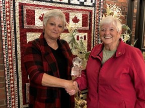 Diane Krystalowich, left, the Heart of Vulcan Volunteer Award winner, and Norma Lewis, chair of the Vulcan County Volunteer Committee.