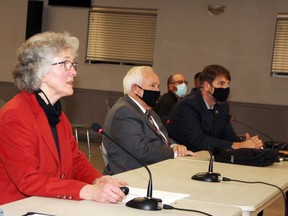 Valerie McGirr (left), transportation manager in AECOM's Ottawa office, made a presentation to Petawawa council about roundabouts on Petawawa Boulevard during a meeting held at the Petawawa Civic Centre Oct. 18. Also involved in the presentation were McNab/Braeside Mayor Tom Peckett, chairman of the county operations committee and Lee Perkins, the director of public works and engineering for the County of Renfrew (right).