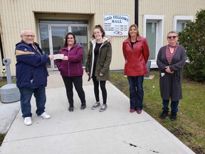 $2,500 cheque to Portage Service for Seniors. (left to right) Jim McDonald, Val Nelson, Kaylee Hannah, Chris Gibson and Kim Richards. (supplied photo)