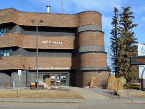 Spruce Grove's new council held their first regular council meeting on Monday, Nov. 1, and heard an update from Parkland RCMP.