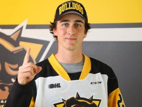 Alex Pharand, the Hamilton Bulldogs' first-round pick in the 2021 OHL Priority Selection, has signed with the OHL club.
