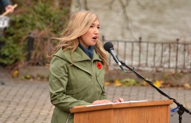 Stratford singer-songwriter Dayna Manning sang O’ Canada and several other traditional hymns during Stratford’s Remembrance Day Ceremony Thursday morning. Galen Simmons/The Beacon Herald/Postmedia Network