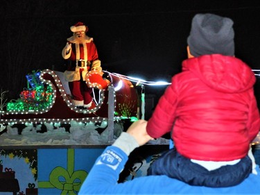 For many young Cornwall residents, the parade proved to be a nice way of telling Santa that they had been nice this year. Photo taken on Saturday November 20, 2021 in Cornwall, Ont. Francis Racine/Cornwall Standard-Freeholder/Postmedia Network