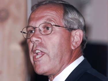 Bob Kilger speaks at an event on Sept. 14, 1999.
Cornwall Standard-Freeholder file photo