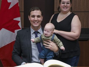 Damien Kurek Swearing in ceremony/ Cérémonie d'assermentation de Nom du député

 Ottawa, ONTARIO, Canada on 28 October, 2021. 

© HOC-CDC

Credit: Andre Forget, House of Commons Photo Services