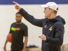 London Lightning head coach Doug Plumb at practice. (File photo)