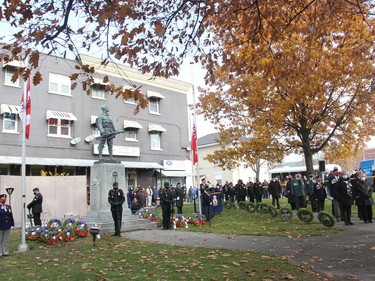 The scene at the Pembroke cenotaph for Remembrance Day services conducting by Royal Canadian Legion Branch 72 on Nov. 11. Anthony Dixon