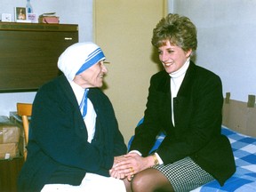 Columnist Greg Scharf writes about compassion, quoting Mother Theresa: “The home shall be a centre of compassion where we forgive endlessly.” Mother Theresa is shown with Princess Diana during their first meeting at the Missionary Sisters of Charity residence in Rome Feb. 19, 1992. REUTERS/Domenico Stinelus/File Photo