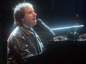 Chris De Burgh performs. (File photo)