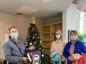 The Cochrane Family Health Team is able to provide gifts to the residents of Villa Minto thanks to the generous donations for local groups, businesses
 and individuals.