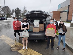 Students and staff at Ecole catholique La Renaissance in Espanola raised $2,494.40 to help families in need in the community. The contribution is one of the many initiatives carried out by the school to support the community during the Christmas holiday.