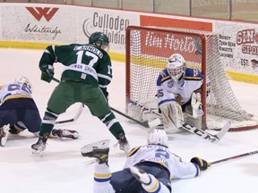 Evan Arnold scored one of the Sherwood Park Crusaders’ goals in a 5-4 shootout loss to the powerhouse Fort McMurray Oil Barons. 
Photo courtesy Target Photography