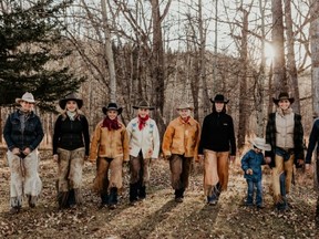 Roxy Wideman, Jesse Sawley, Lynnie Blades, Ethel Schlosser, JoAnn Sears, Memphis & Whitney Greig & Diane Sawley