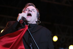 Meat Loaf sings to fans during his opening number at Kewadin Casino's 25th anniversary celebration in July 2010. Rachele Labrecque