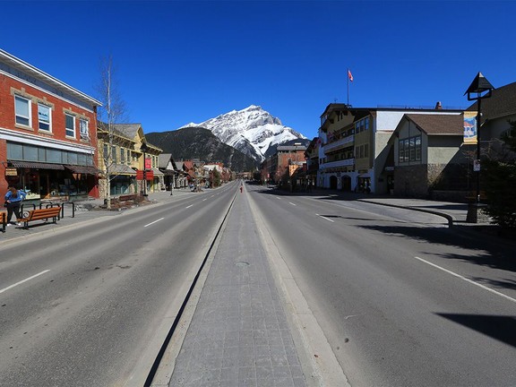 Banff town council votes to lower speed limit to 30 km/h
