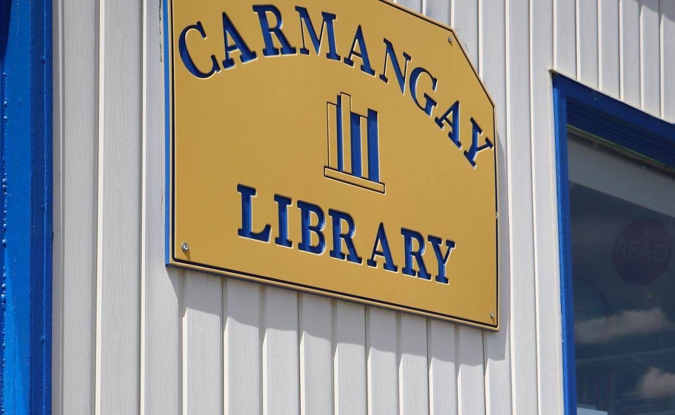 Carmangay's library receives grant from community foundation Vulcan