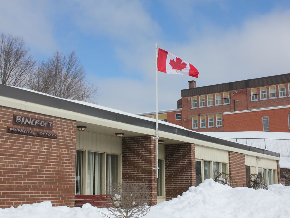 Bancroft's warming centre moves to former municipal office Belleville