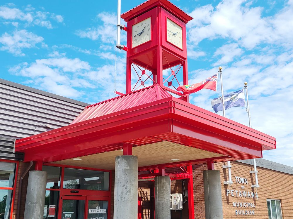 No injuries in Petawawa house fire, cause under investigation