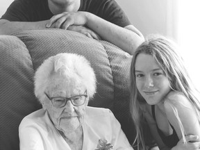 Lillian Crigger turns 105 years old on Sat. Feb. 5, 2022. She is seen here with her two great-great-grandchildren, Kadynce Barns and Jeremy Barnes, of Milton, Ont. The photo was taken when the family was visiting last summer.  PHOTO SUPPLIED.
